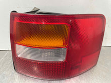 Load image into Gallery viewer, TAIL LIGHT LAMP ASSEMBLY Audi A6 Allroad S6 02 03 04 05 Right - NW489634
