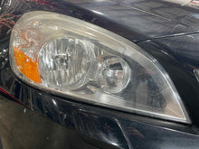 Load image into Gallery viewer, HEADLIGHT LAMP ASSEMBLY S60 XC60 2011 11 2012 12 2013 13 Right - NW489856
