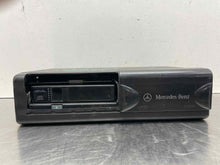 Load image into Gallery viewer, Cd Changer Mercedes SL320 SL500 SL600 1994 94 1995 95 1996 96 1997 97 1998 98 - NW489921
