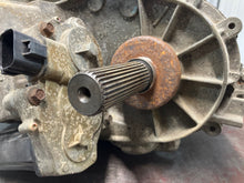 Load image into Gallery viewer, Transfer Case Dodge Dakota 2011 - NW490888
