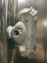 Load image into Gallery viewer, Wheel Rim  RAV4 2015 - NW490945
