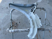 Load image into Gallery viewer, FRONT FENDER Mini Countryman Paceman 11 12 13 14 15 16 Left - NW331778

