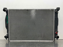 Load image into Gallery viewer, RADIATOR Audi A4 A6 2002 02 2003 03 04 05 06 07 08 Auto - NW490817
