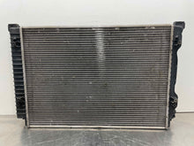 Load image into Gallery viewer, RADIATOR Audi A4 A6 2002 02 2003 03 04 05 06 07 08 Auto - NW490817
