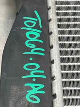 Load image into Gallery viewer, RADIATOR Audi A4 A6 2002 02 2003 03 04 05 06 07 08 Auto - NW490817
