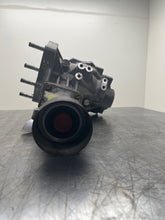 Load image into Gallery viewer, TRANSFER CASE RX350 RX350L Highlander Sienna Venza 2010-2019 - NW490889
