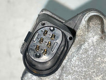 Load image into Gallery viewer, THROTTLE BODY Audi TT Beetle Jetta Tiguan 2008 08 2009 09 2010 10 2011 11 12 - NW491304

