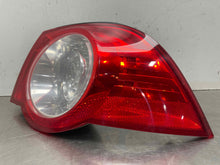 Load image into Gallery viewer, OUTER TAIL LIGHT LAMP Volkswagen EOS 07 08 09 10 11 Right - NW491310
