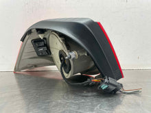 Load image into Gallery viewer, OUTER TAIL LIGHT LAMP Volkswagen EOS 07 08 09 10 11 Right - NW491310
