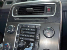 Load image into Gallery viewer, Radio  VOLVO 60 SERIES 2012 - NW491237
