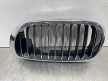 Load image into Gallery viewer, GRILLE BMW 330i 325i 2004 04 2005 05 2006 06 Coupe Upper Left - NW491756
