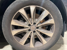 Load image into Gallery viewer, WHEEL RIM Gl350 Gl450 Gl550 GL63 AMG 13-16 20x8-1/2 - NW492124
