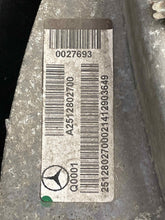 Load image into Gallery viewer, TRANSFER CASE Gl350 Gl450 Gl550 GL63 AMG GLE300 DCP GLE300d 14-19 - NW492033
