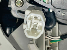 Load image into Gallery viewer, OUTER TAIL LIGHT LAMP Lexus RX330 RX350 04 05 06 07 08 09 Right - NW492045
