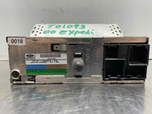 Load image into Gallery viewer, Radio  EXPEDITION 2000 - NW493634
