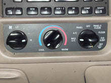 Load image into Gallery viewer, AC HEATER TEMP CONTROL Ford F150 F250 Navigator Expedition 99 00 01 - 04 Front - NW493581
