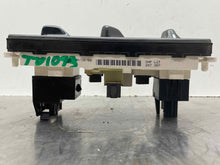 Load image into Gallery viewer, AC HEATER TEMP CONTROL Ford F150 F250 Navigator Expedition 99 00 01 - 04 Front - NW493581
