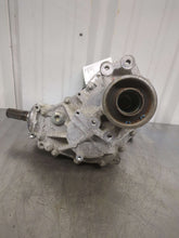 Load image into Gallery viewer, Transfer Case Jeep Cherokee 2019 - NW494042
