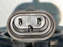 Load image into Gallery viewer, FOG LIGHT Jaguar XJ8 1998 98 1999 99 00 01 02 03 - NW494237
