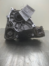 Load image into Gallery viewer, TRANSFER CASE BMW 530xi 528xi 328xi 332xi 2006 06 2007 07 2008 08 09 2010 10 - NW494361
