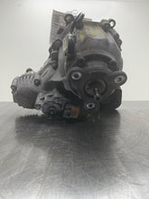 Load image into Gallery viewer, TRANSFER CASE BMW 530xi 528xi 328xi 332xi 2006 06 2007 07 2008 08 09 2010 10 - NW494361
