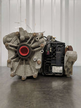 Load image into Gallery viewer, CARRIER ASSEMBLY Land Rover Evoque 14 15 16 17 18 - NW494439
