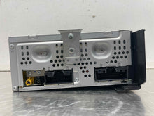 Load image into Gallery viewer, RADIO Lincoln MKZ 2013 13 2014 14  AM FM CD MP3 - NW495006
