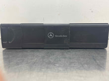 Load image into Gallery viewer, CD CHANGER C240 C320 C230 2001 01 2002 02 03 04 05 06 - NW495011
