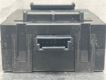 Load image into Gallery viewer, SECURITY COMPUTER MERCEDES SL500 C230 C240 01 - 06 - NW494762
