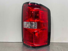 Load image into Gallery viewer, [INVENTORYCAR_YEAR_MAKE_MODEL] TAIL LIGHT LAMP ASSEMBLY Right - NW495724
