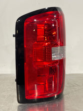 Load image into Gallery viewer, [INVENTORYCAR_YEAR_MAKE_MODEL] TAIL LIGHT LAMP ASSEMBLY Left - NW495721
