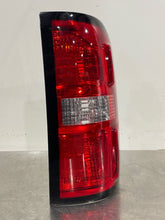 Load image into Gallery viewer, [INVENTORYCAR_YEAR_MAKE_MODEL] TAIL LIGHT LAMP ASSEMBLY Right - NW495722
