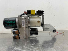 Load image into Gallery viewer, CONVERTIBLE TOP MOTOR CLK320 CLK350 CLK500 CLK55 CLK550 CLK63 04-09 - NW495836
