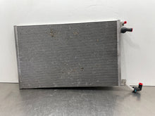Load image into Gallery viewer, INTERCOOLER Jaguar XE XF XFR Land Rover Velar 16 17 18 19 20 - NW496421

