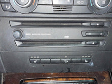 Load image into Gallery viewer, Radio BMW 323i 328i 335i 2007 07 AM FM CD - NW496488
