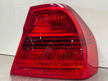Load image into Gallery viewer, OUTER TAIL LIGHT LAMP 323i 325ci 325i 328i 330ci 330i 06-08 Right - NW496558

