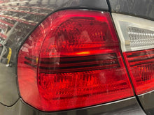 Load image into Gallery viewer, OUTER TAIL LIGHT LAMP 323i 325ci 325i 328i 330ci 330i 06-08 Left - NW496559
