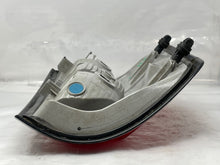 Load image into Gallery viewer, [INVENTORYCAR_YEAR_MAKE_MODEL] TAIL LIGHT LAMP ASSEMBLY Right - NW496695
