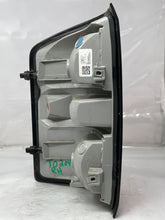 Load image into Gallery viewer, [INVENTORYCAR_YEAR_MAKE_MODEL] TAIL LIGHT LAMP ASSEMBLY Right - NW513303
