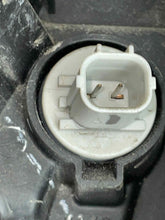 Load image into Gallery viewer, HEADLIGHT LAMP ASSEMBLY Honda CR-V 2012 12 2013 13 2014 14 Left - NW496938
