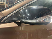Load image into Gallery viewer, Side View Door Mirror  INFINITI QX30 2017 - NW496807
