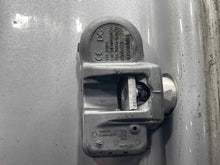 Load image into Gallery viewer, WHEEL RIM E300 E350 E400 E550 E63 11-13 18x8-1/2 - NW497173
