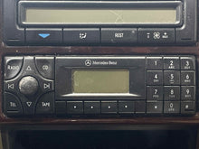 Load image into Gallery viewer, RADIO Mercedes C230 C280 C43 1999 99 AM FM CASS - NW497021

