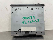 Load image into Gallery viewer, RADIO Mercedes C230 C280 C43 1999 99 AM FM CASS - NW497021
