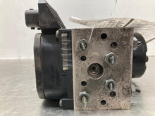 Load image into Gallery viewer, ABS PUMP MERCEDES C280 E320 1998 98 1999 99 - NW496712
