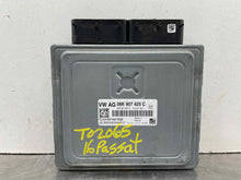 Load image into Gallery viewer, ECU ECM COMPUTER Volkswagen Passat 2016 16 - NW497305
