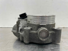 Load image into Gallery viewer, THROTTLE BODY Volvo V50 C30 C70 S40 04 05 06 07 08 - 10 - NW497588
