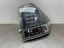 Load image into Gallery viewer, OUTER TAIL LIGHT LAMP Lexus RX400H 2006 06 2007 07 Right - NW497593
