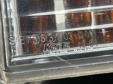 Load image into Gallery viewer, OUTER TAIL LIGHT LAMP Lexus RX400H 2006 06 2007 07 Right - NW497593
