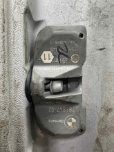 Load image into Gallery viewer, WHEEL RIM 528i 535i 550i 08-10 17x8 ALLOY - NW498117
